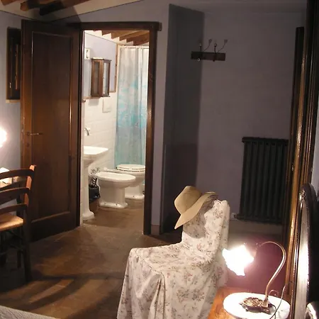 Podere La Casetta - *