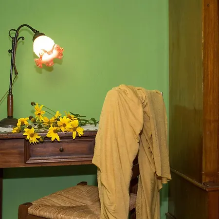 Podere La Casetta - *